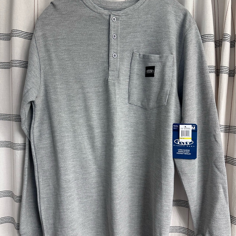 RW Men’s Long Sleeve Waffle Knit Pocket Henley - NEW with tags